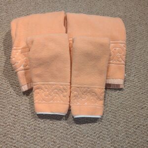 Vintage Bassetti Towel Set Peach Cotton Scroll Two Body Two Hand MCM